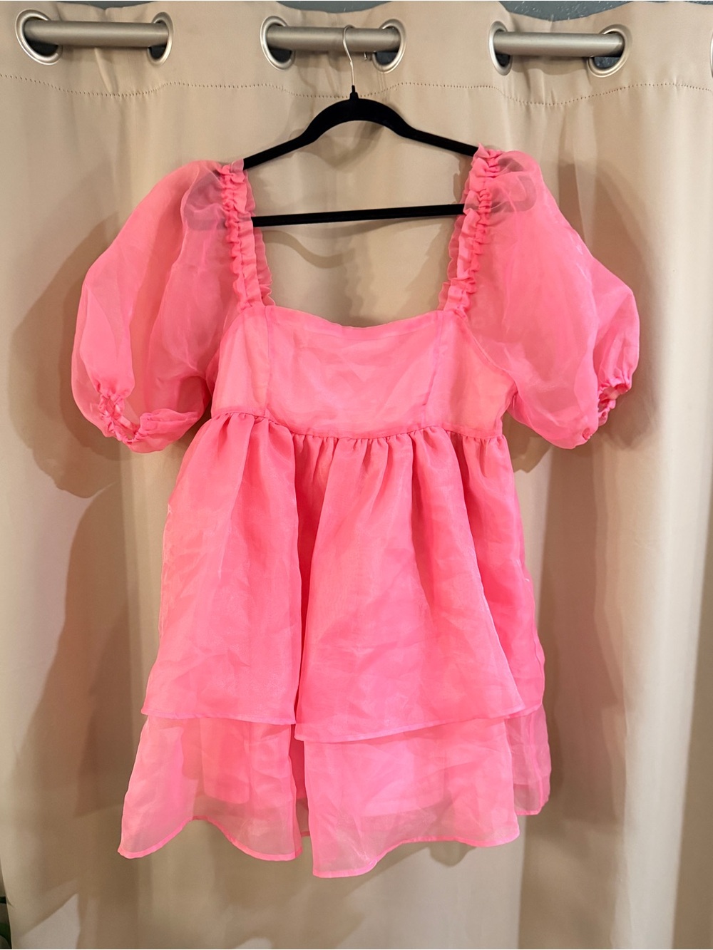 Chelsea & Violet Pink Puff Sleeve Tiered Dress